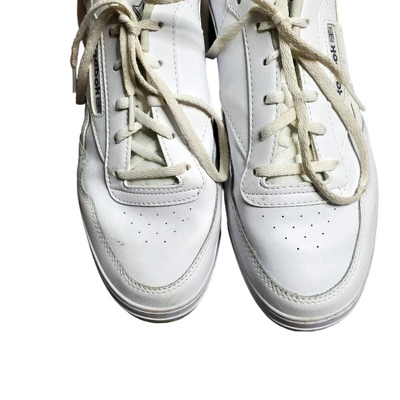 Reebok Womens Court Advance Bold Sneaker - Picture 4 of 6